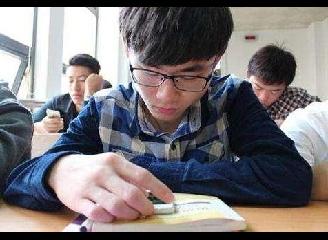 927事件？如何看待高校927事件？