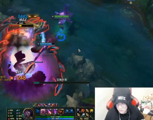 LOL无限火力 烬化身枪王 杀人只需一枪 打远古巨龙半管血