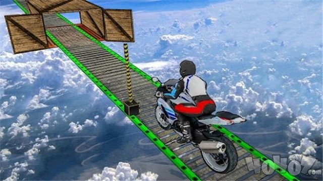 摩托车空中赛道3D