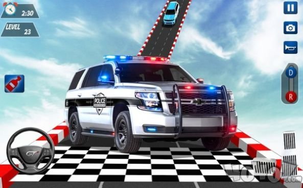 警察吉普特技